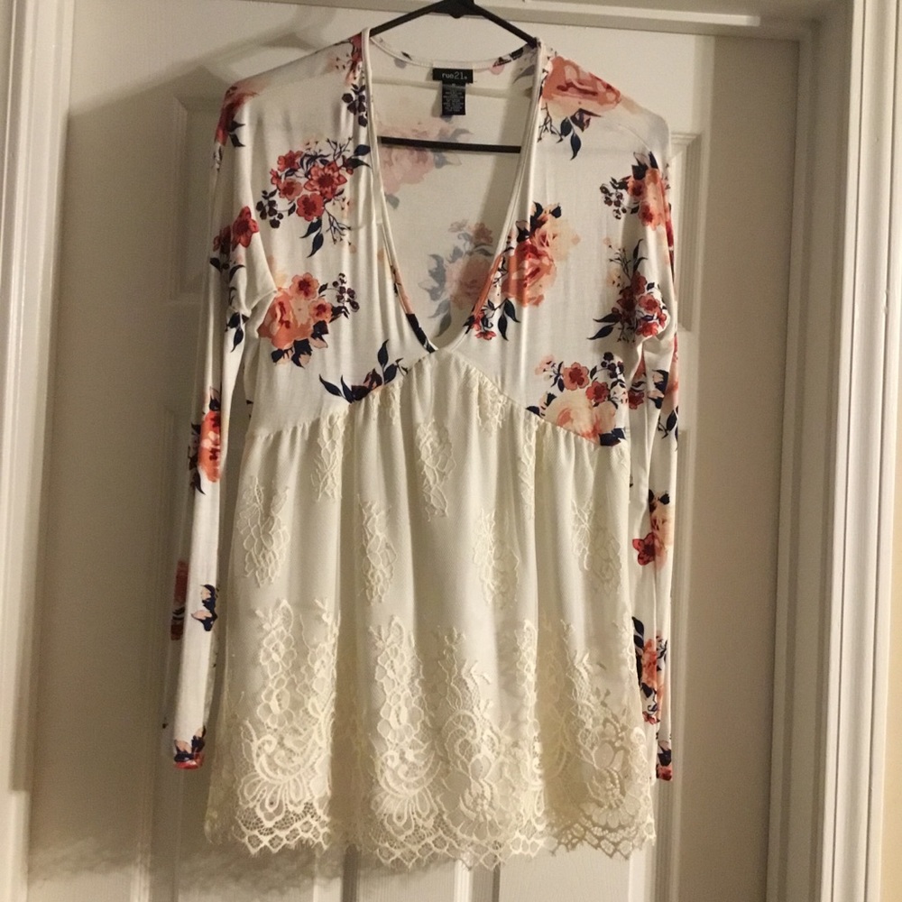 Woman blouse